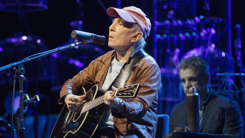 Legenda Paul Simon míří do Prahy: tři výjimečné komorní večery